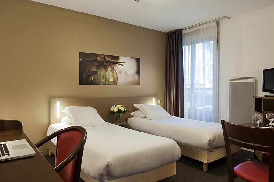 Comfort Suites Le-Port-Marly Paris Ouest เลอ ปอร์-มาร์ลี ภายนอก รูปภาพ