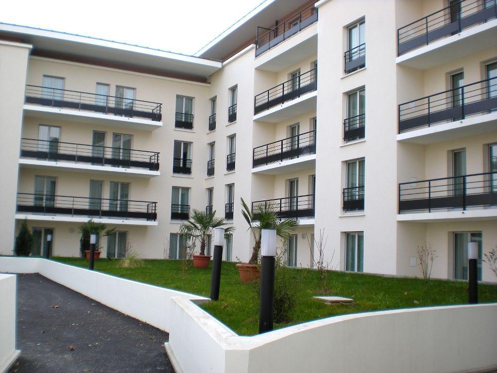 Comfort Suites Le-Port-Marly Paris Ouest เลอ ปอร์-มาร์ลี ภายนอก รูปภาพ