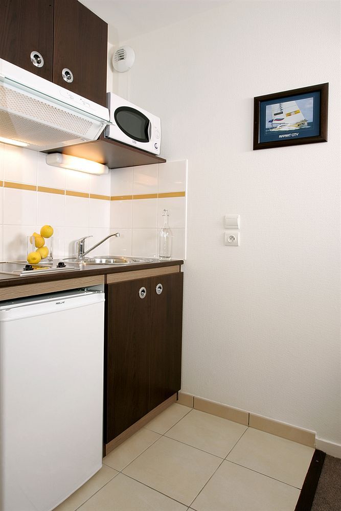 Comfort Suites Le-Port-Marly Paris Ouest เลอ ปอร์-มาร์ลี ภายนอก รูปภาพ
