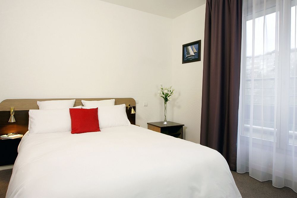 Comfort Suites Le-Port-Marly Paris Ouest เลอ ปอร์-มาร์ลี ภายนอก รูปภาพ